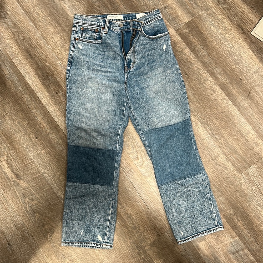 Abercrombie jeans ankle straight ultra high rise SIZE 27/4S